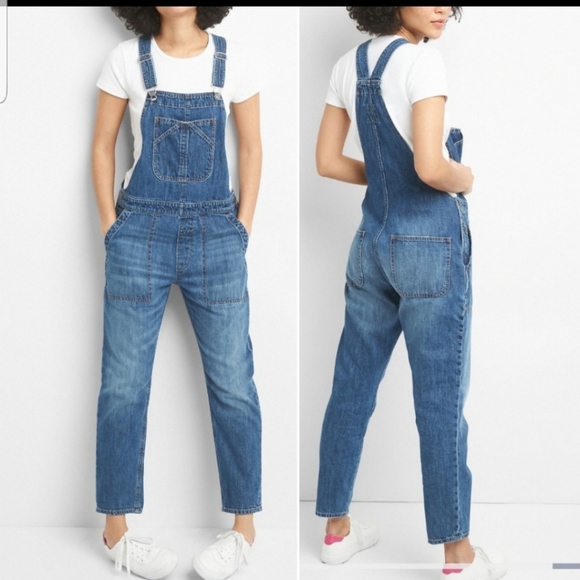 GAP Denim - Your new favorite!  Gap women's relaxed fit denim overalls in medium